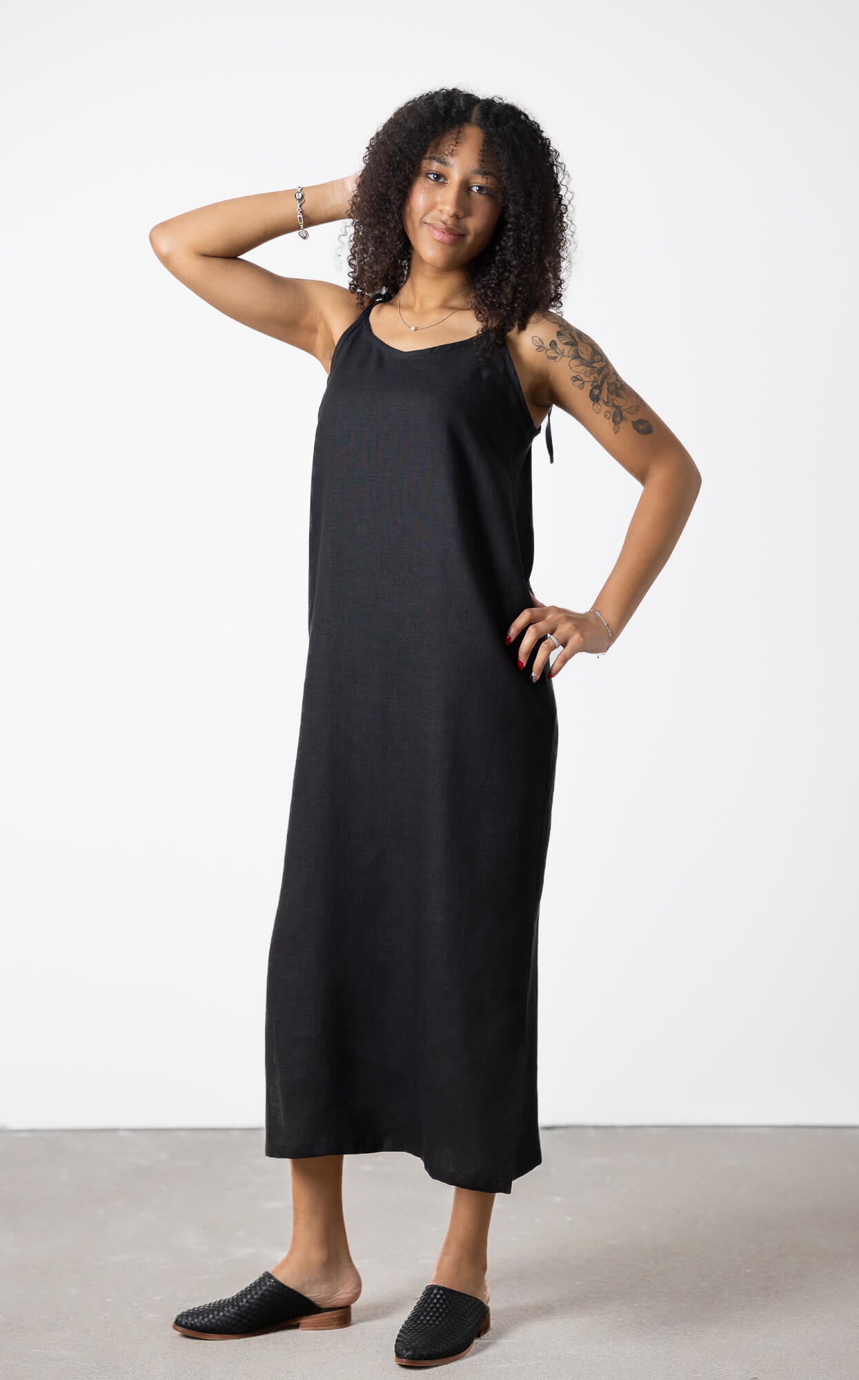 Black Linen Slip Dress Monserrat